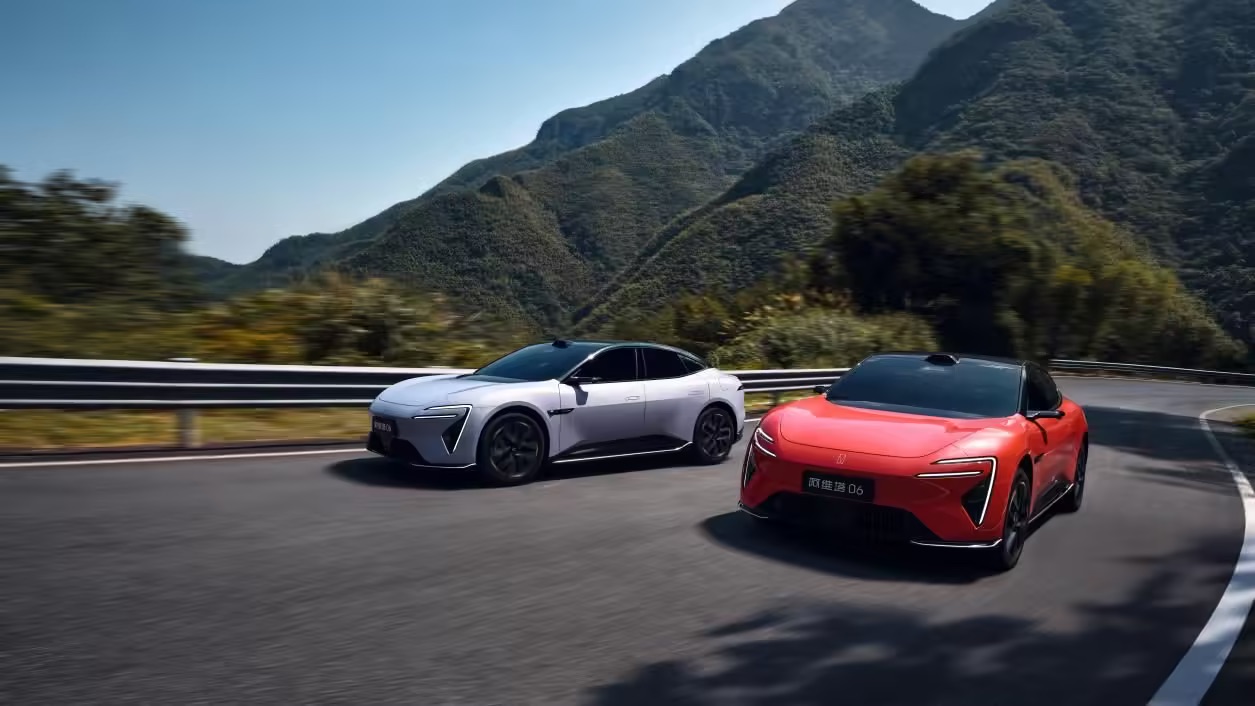 阿维塔06 Ultra增程版在2025汽车之家冬测中斩获两项第一