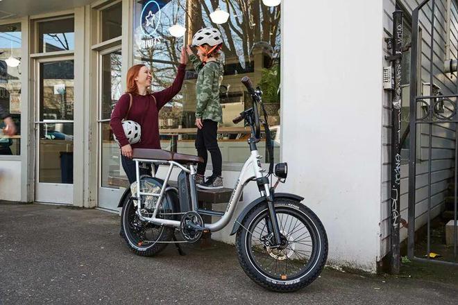 美国电动自行车鼻祖Rad Power Bikes以1320万美元售出，买家为佛罗里达轻型电动车企业Life EV