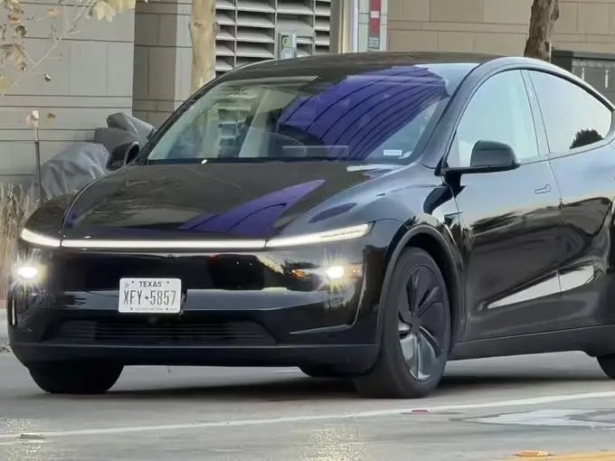 特斯拉无安全员Robotaxi向公众开放，但叫车成功率极低