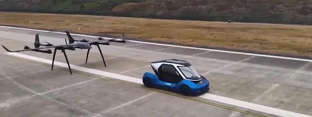 全国首款航天技术eVTOL飞行器重庆首飞成功，实现陆空双模无缝切换