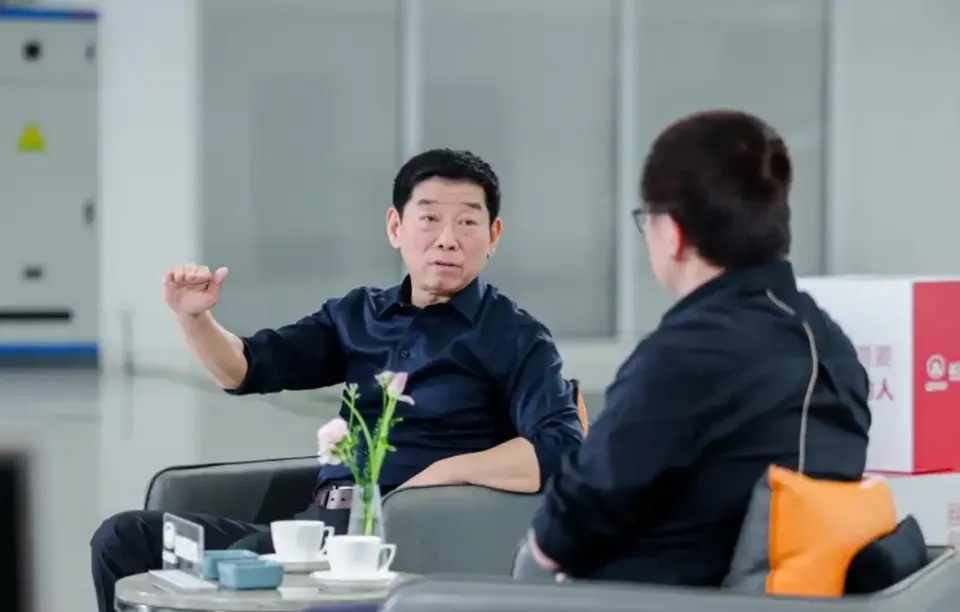 魏建军警示行业勿盲目自满：中国汽车与国际一流仍有巨大差距