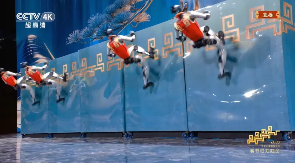 春晚人形机器人引爆全球关注，供应链效率成中美竞合关键变量