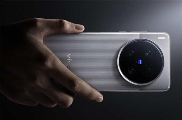 vivo全系产品3月15日起涨价，存储芯片成本激增成主因