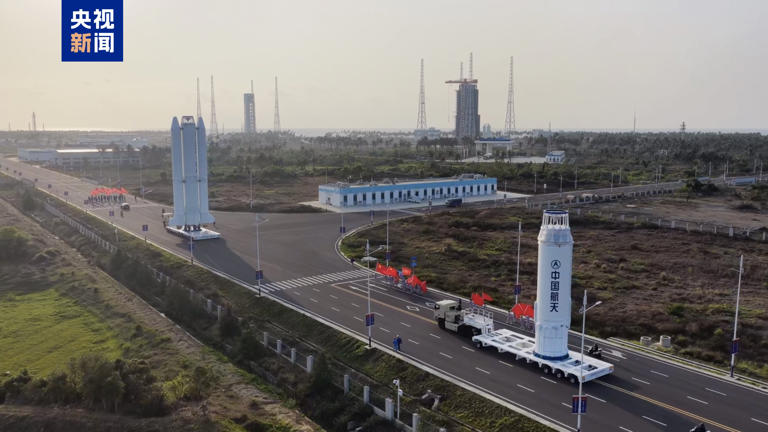 长征八号甲遥八火箭转运至发射区，支撑中国星网GW星座规模化组网