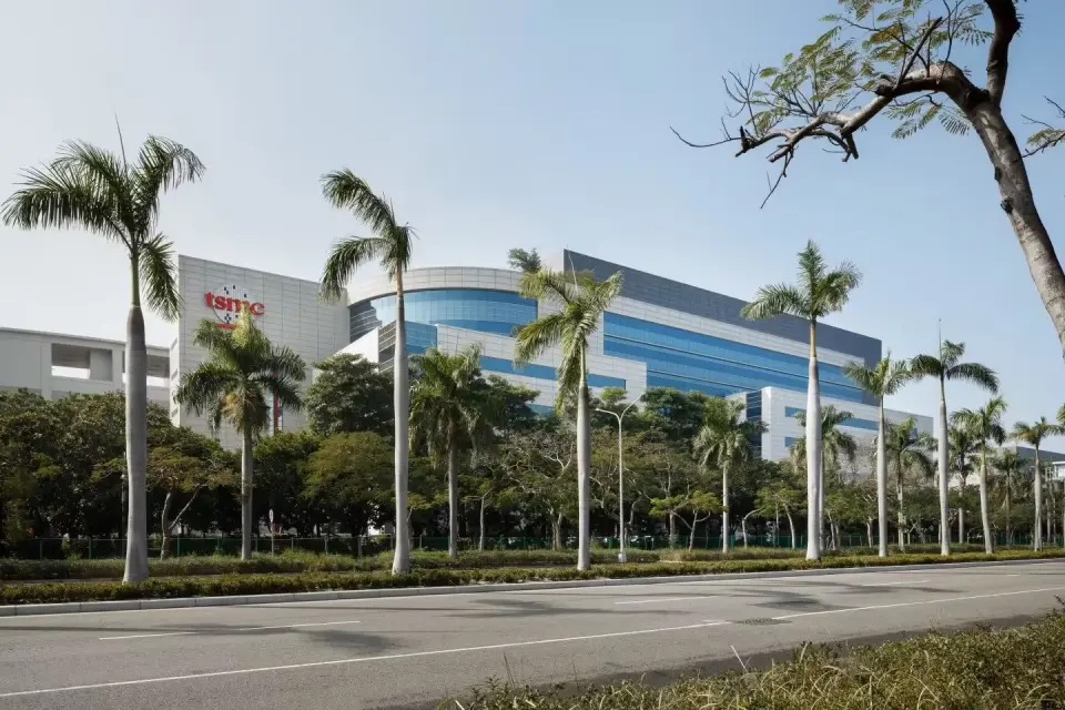 台积电2026年前两月营收强劲增长，2月单月同比增幅达22.2%