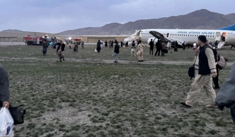 阿里亚纳航空波音737-400喀布尔降落偏出跑道 机龄近33年引关注