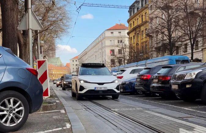 Rimac旗下Verne联合Uber与小马智行启动欧洲自动驾驶出租车商业化服务