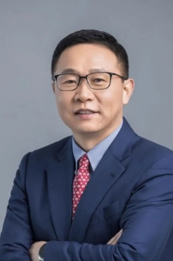 华为2025年营收达8809亿元，研发投入占比21.8%聚焦AI与生态体系建设