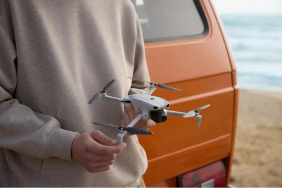 大疆发布Lito系列入门航拍机，X1首发定价2488元