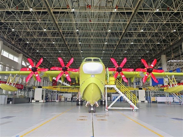 AG600鲲龙批产第四架机试飞成功，应急救援航空装备体系再获强力支撑