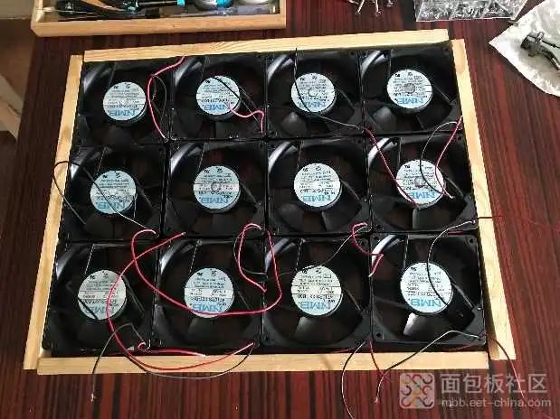 ..FAMILYFILES4TB.home.Drive.29年前的排风扇组装利用.IMG_3446.JPG