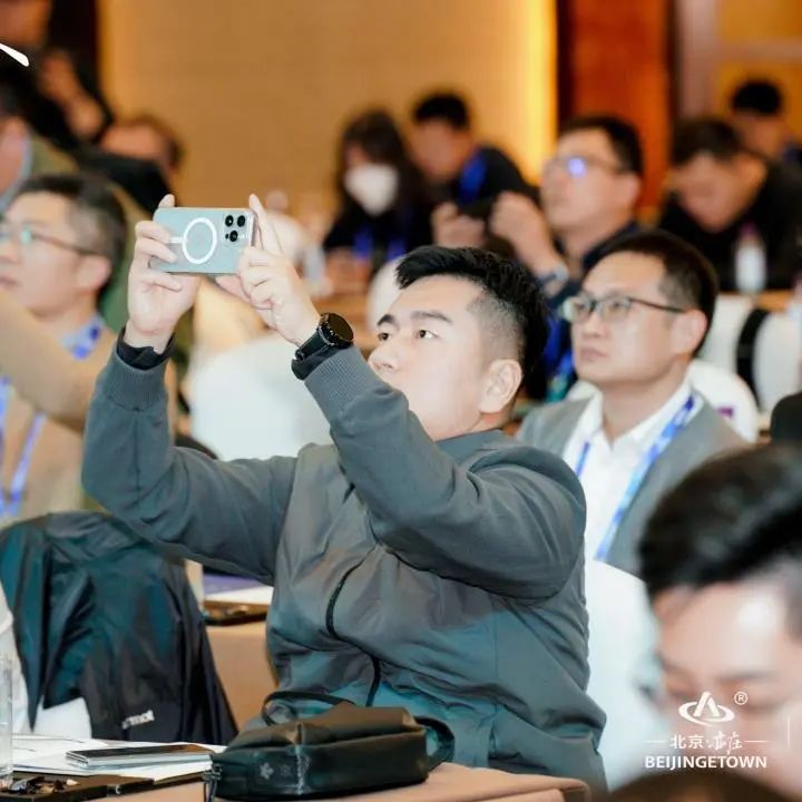资讯配图