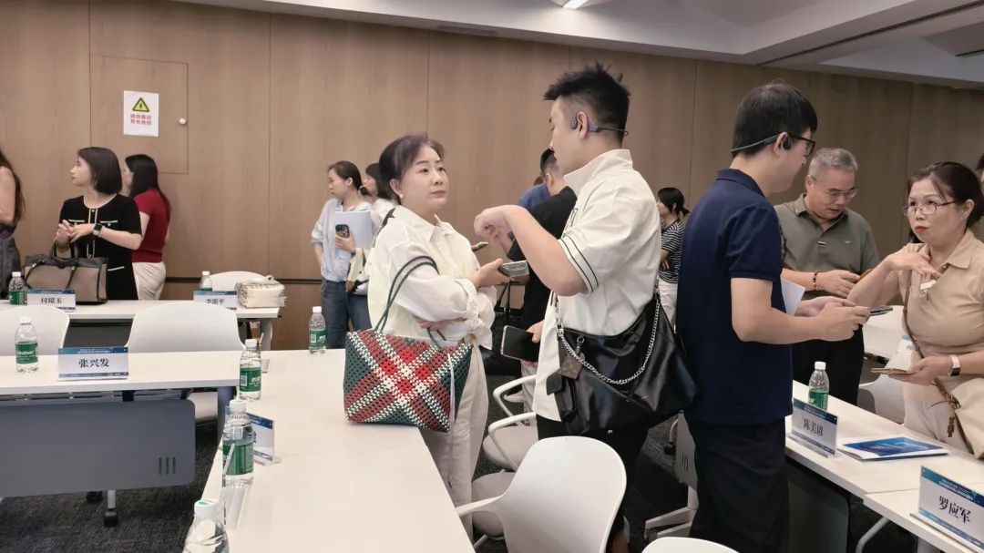 资讯配图
