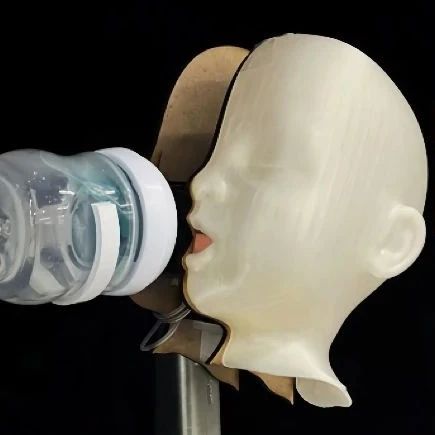 重大突破！会吸奶、呕吐、成长的婴儿机器人，正在改变儿科医学 | npj Robotics发表