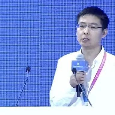 宇树王兴兴最新演讲：上半年机器人行业增长“吓人” 数据不是具身智能的最大挑战