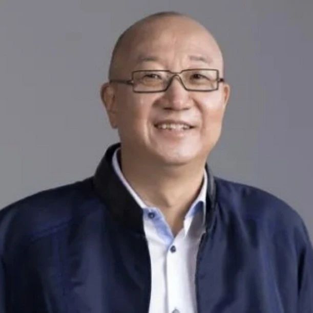 万通地产杀入芯片