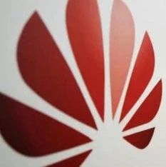 2025高端手机市场报告：苹果一家独大，华为成国产品牌领头羊