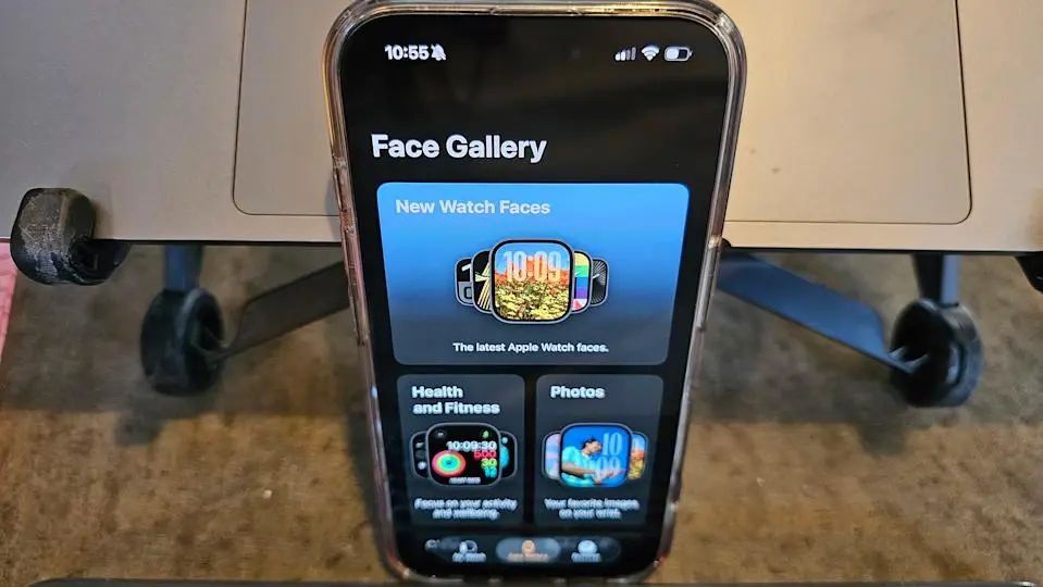 科技热门话题:iPhone上的「Watch」应用界面焕然一新