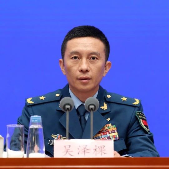“将出动上百架飞机”，九三阅兵将实现多个首次！新型无人机等将亮相，展示我军新域新质战力