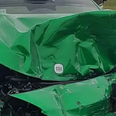 小米YU7遭逆行水泥罐车撞击，行车记录仪第一视角曝光