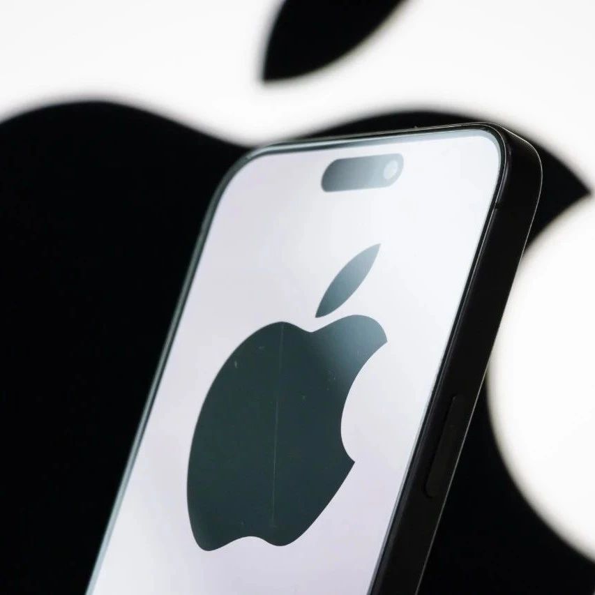 iPhone二十周年旗舰机型将采用环绕式曲面玻璃设计 | 区势·数码