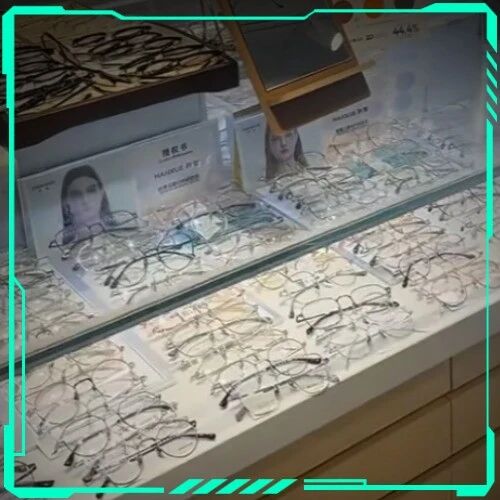 倒闭6万家的“暴利”眼镜店，苦日子来了