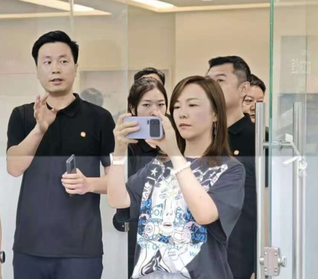 资讯配图