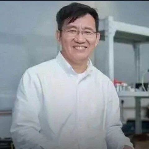 大疆教父李泽湘，和他的65个机器人门徒