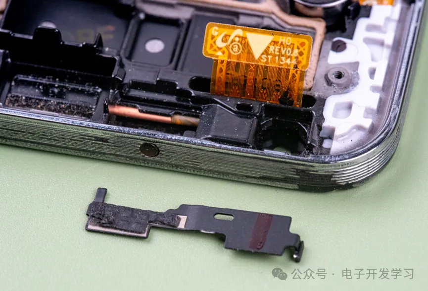 拆解三星GALAXY Note 3手机，看看当年旗舰机堆料有多狠！图43