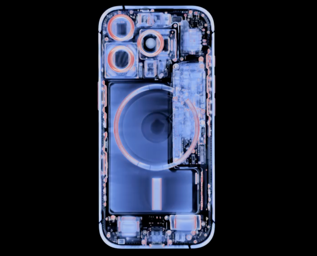 拆解新 iPhone 的「高原」设计，以及「可替换电池」的线索图16