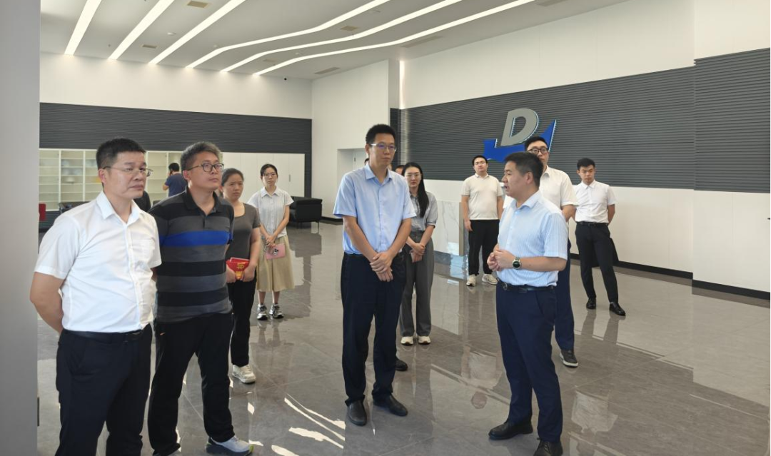 中国电子信息产业发展研究院联合工业和信息化部消费品工业司赴湖北、江苏、四川等地开展“根在基层”调研实践活动图5
