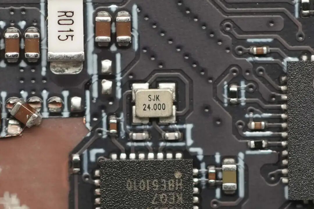 拆解报告：谷歌25W Qi2.2磁吸无线充电器图36