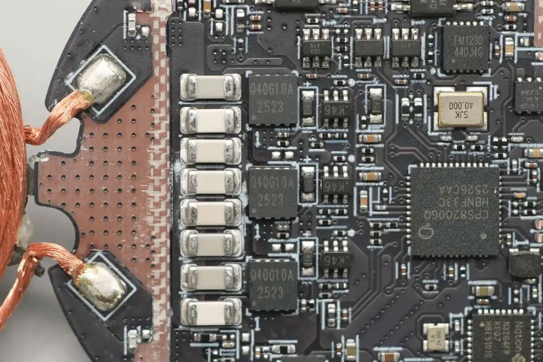 拆解报告：谷歌25W Qi2.2磁吸无线充电器图44