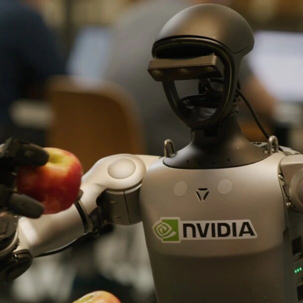 NVIDIA 利用全新开源模型与仿真库加速机器人研发进程