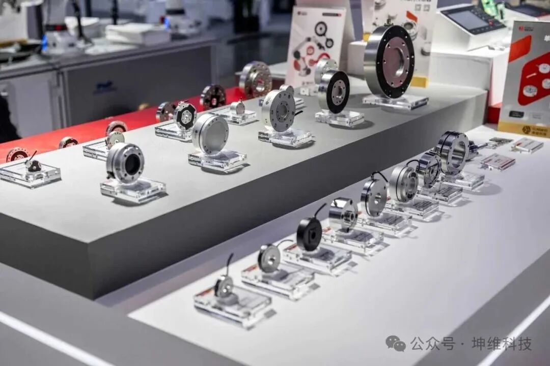 2025工博会，“具身智能”＆机器人新品大盘点！图57
