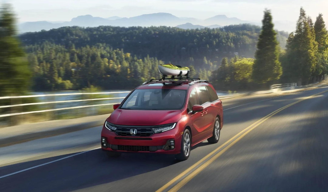 全新本田奥德赛惊艳亮相，卖30万，外观调整，全新内饰风格，搭载3.5LV6发动机，看着咋样？图7