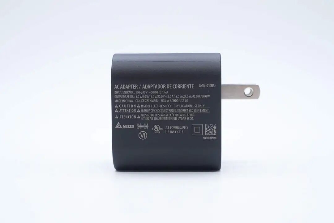 拆解报告：任天堂Switch 2原装60W PD快充充电器（日版）图3