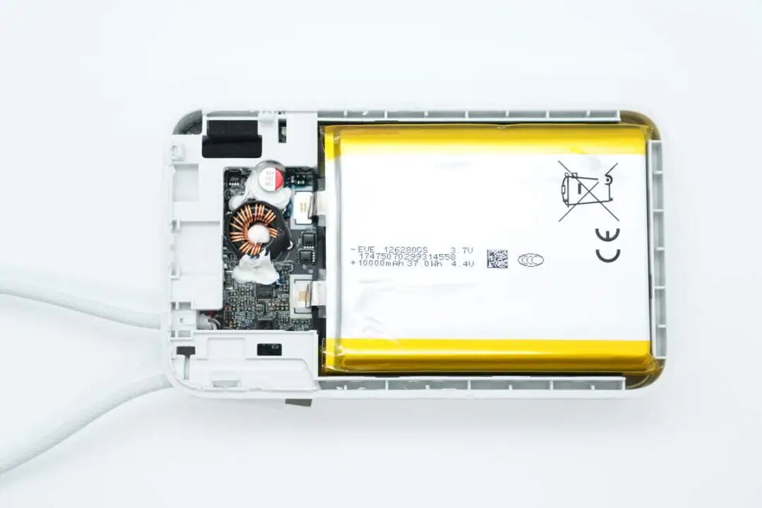 拆解报告：vivo 45W 20000mAh自带线充电宝图34