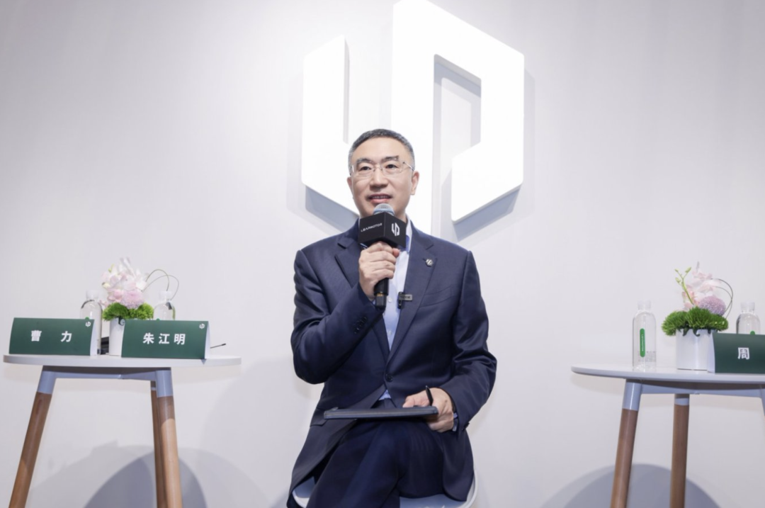 正面硬刚理想L6！零跑D19即将首发，卖30万冲高端能成吗？图6