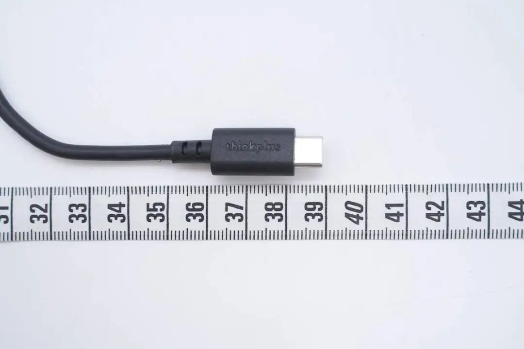 拆解报告：联想thinkplus 5000mAh超薄磁吸无线充电宝图7