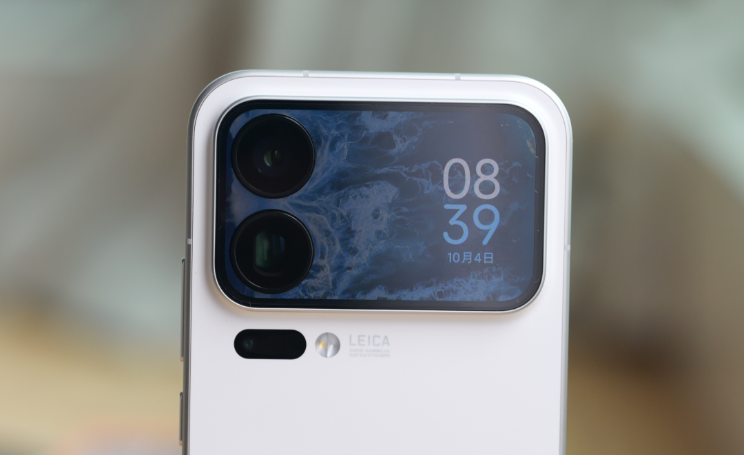 iPhone被安卓机秒了？小米 17 Pro Max、VIVO X300 Pro、iPhone 17 ProMax外观详细对比图6