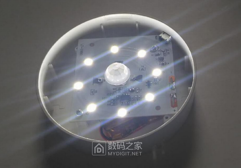 10元4个 人体感应灯：电路简单，电池易炸！图35