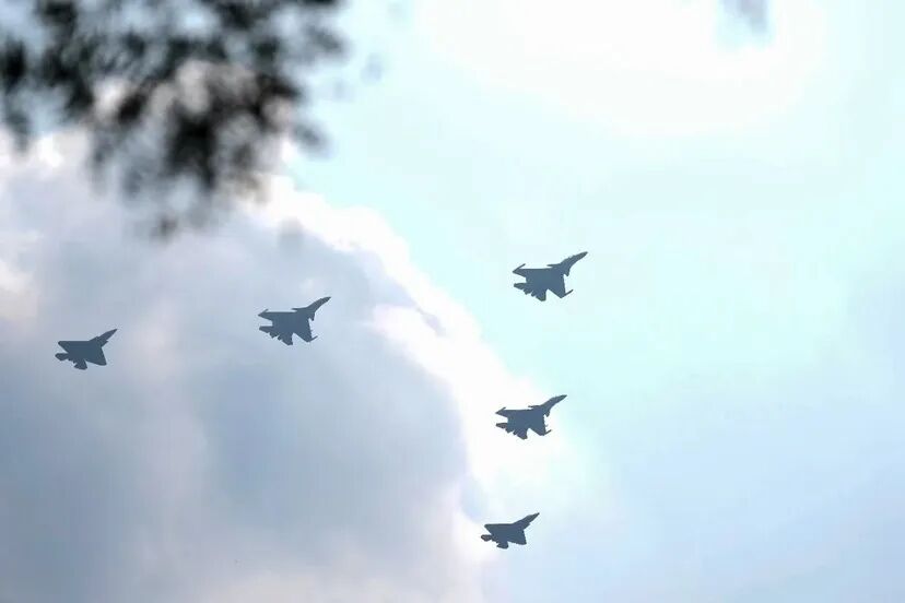 当月亮遇见飞机,这封家书写给每一位航空人图37