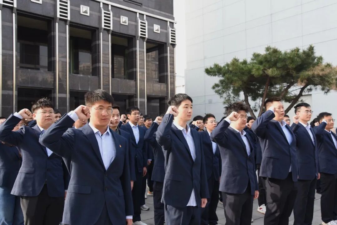 当月亮遇见飞机,这封家书写给每一位航空人图49