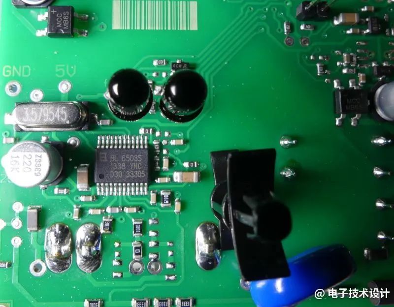 拆了个电能表,发现个问题:为什么要用两个MCU?图4