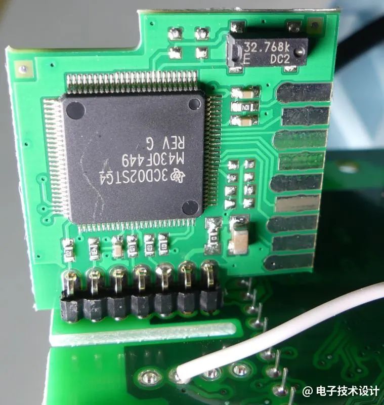 拆了个电能表,发现个问题:为什么要用两个MCU?图13