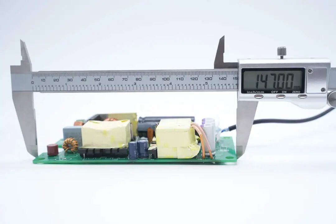 通嘉科技 AHB Flyback 架构 PD3.1 满血 240W 快充方案解析图4
