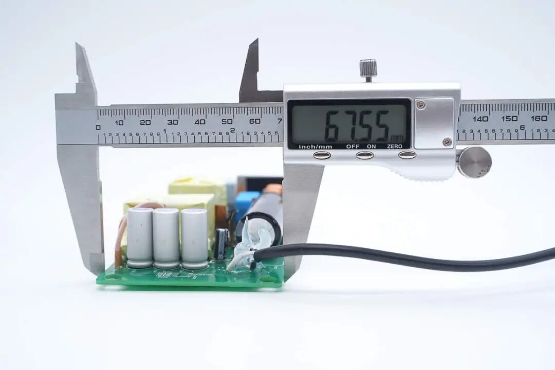 通嘉科技 AHB Flyback 架构 PD3.1 满血 240W 快充方案解析图5