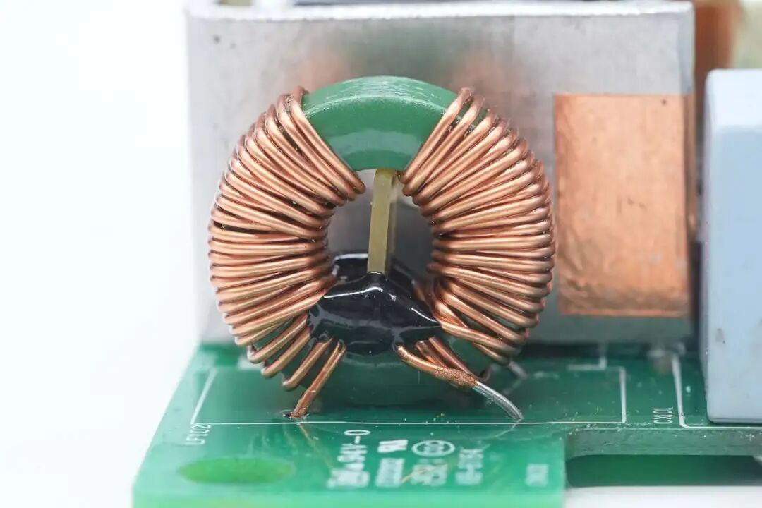通嘉科技 AHB Flyback 架构 PD3.1 满血 240W 快充方案解析图11