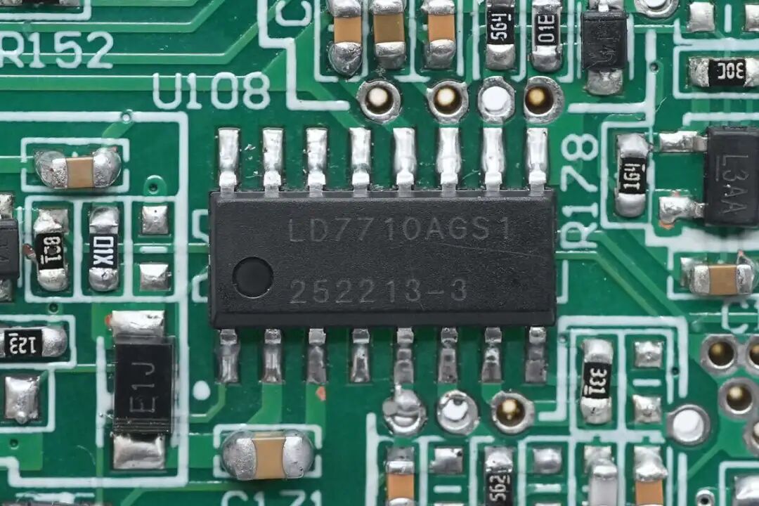 通嘉科技 AHB Flyback 架构 PD3.1 满血 240W 快充方案解析图15